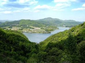 Mountains and rivers