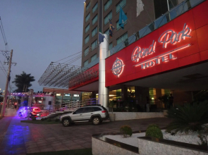 Grand Park Hotel