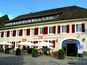 OX Hotel Café Bar Restaurant
