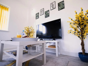 Greenbridge by Southwest Rooms - Free Parking & Netflix