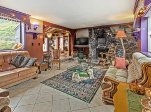 House at Dragons Cove