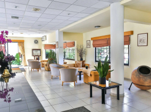 Tavros Hotel Apartments