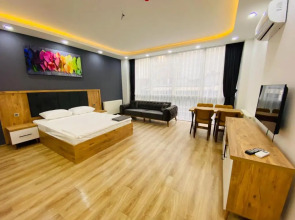 West Garden Hotel