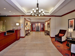 Holiday Inn Express Hotel & Suites Grand Rapids-North by IHG