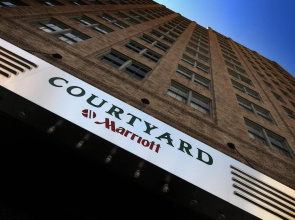 Courtyard by Marriott Fort Worth Downtown/Blackstone