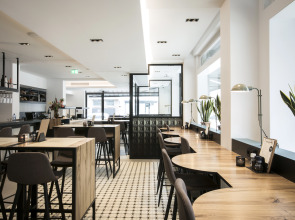 Leonardo Hotel Rotterdam Savoy