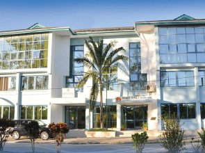 Hifadhi Hotel