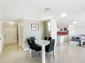 Redcliffe Peninsula Penthouse