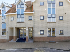 Beautiful Apartment in Bergen aan Zee Near Seabeach