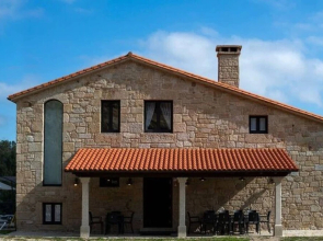 Villa - 5 Bedrooms with Pool and WiFi - 107841