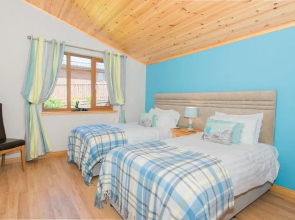 Tawny Lodge