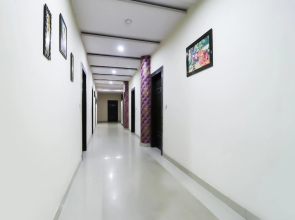 OYO 60255 Hotel Mayur