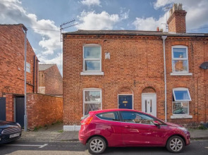 *New* Chester Canal Side 2 Bed Character Home