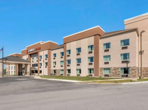 Comfort Suites South