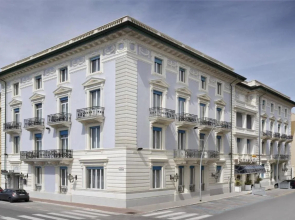 Palace Hotel