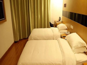 Vatica ChaoYang the East of Railway Station XinHua Road Hotel