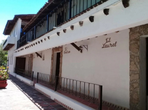 Hotel Hacienda la Puerta de Enmedio