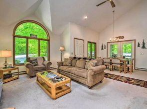 Deck & Resort Amenities: Pocono Lake Home