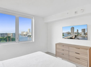 Luxury 3Bd Apartment Beachwalk