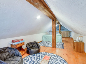 Jones Mills Vacation Rental: Near Skiing & Hiking!
