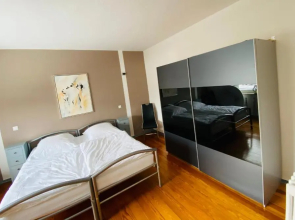 Schöne Ferienwohnung mit großem Garten