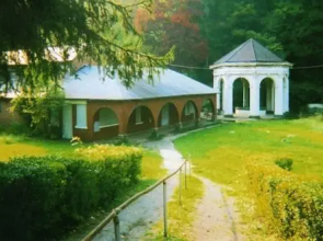 Turn Around Spa Lodge
