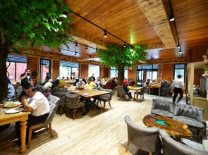 Inanlar Deluxe Hotel & Bungalow