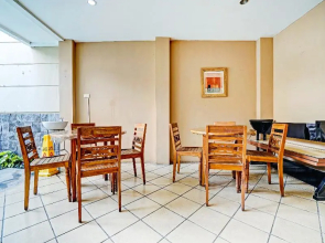 Guest House Cigadung 9A by OYO Rooms