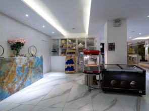 Costa Village Bangsaray