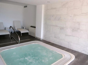 Отель BG Hotel Nautico Ebeso