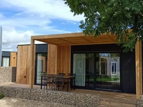 Tidy Chalet With Dishwasher, 9 km From Maastricht