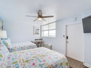 Beachfront Studio w/ Community Indoor Pool!