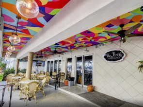 Miami International by Lowkl