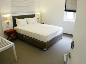 Hangover Hostels Signature @ Colombo