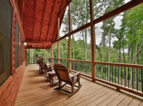 Mountain Hideaway with Hot Tub & Fire Pit