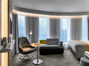 Holiday Inn Express Warsaw - The HUB by IHG