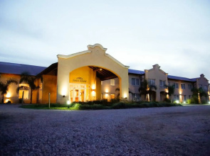 Howard Johnson Trenque Lauquen