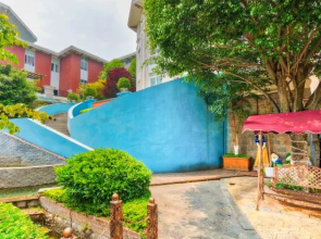Hua Xi Hotel
