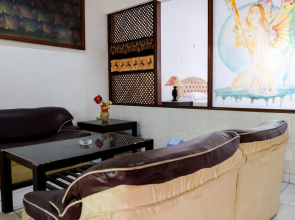 RedDoorz Plus near Jalan Baru Bogor