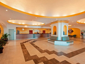 Sierra Mar All Inclusive at Tesoro