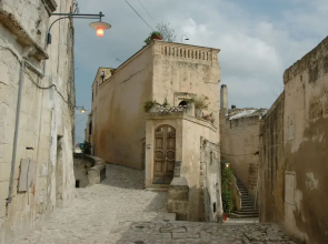 Simplistic Holiday Home in Matera near Historic Center