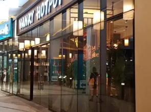 Spacious condo for 5p own parking across NAIAT3for 5P with pool&kitchen walk to 2Casinos and Newport Mall at 81 Newport blvd