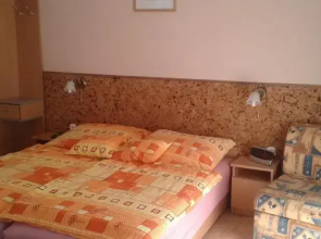 Janza Apartmanház