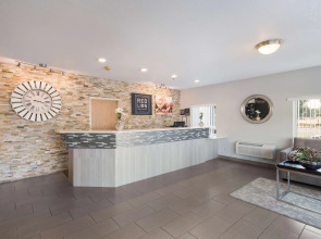 Red Lion Inn and Suites Kennewick Tri-Cities