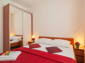 Apartments Island Beat - Two Bedroom Apartment With Balcony and Sea View