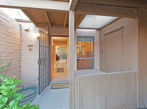 Sitting Pretty 2 BR by Casago