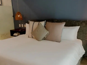 2 Bedroom Luxury Suite 210