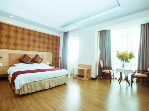 Phu Quy 2 Hotel