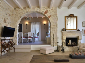 Olive House Traditional Villa with Pool