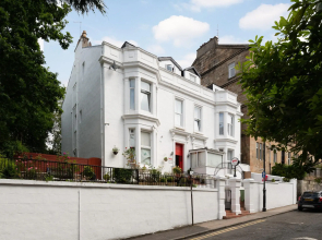 Charing Cross Hotel